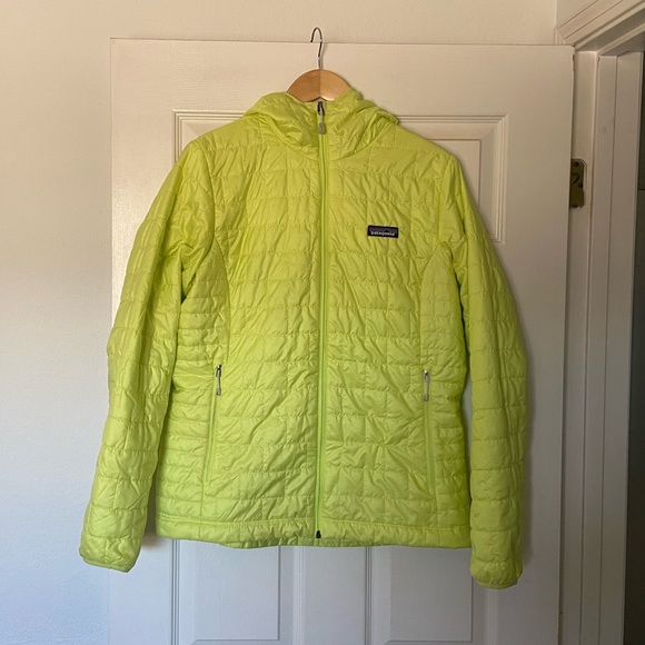Patagonia Jackets & Blazers - Patagonia womens nano puff hoody size large
